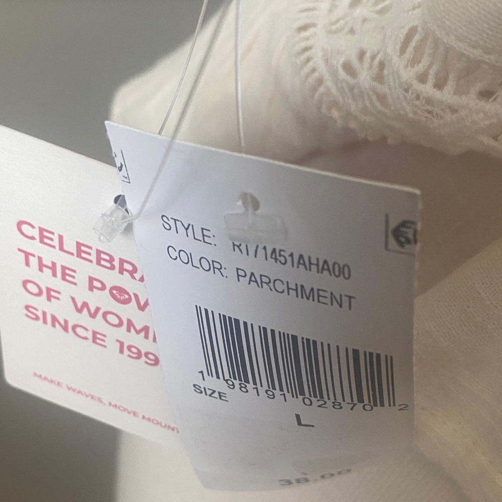 Roxy Cream Eyelet Cropped Ruffle Tank - Picture 8 of 9